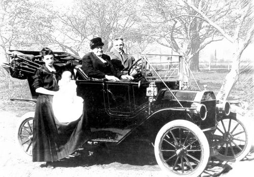 A Ford család a T-modellben